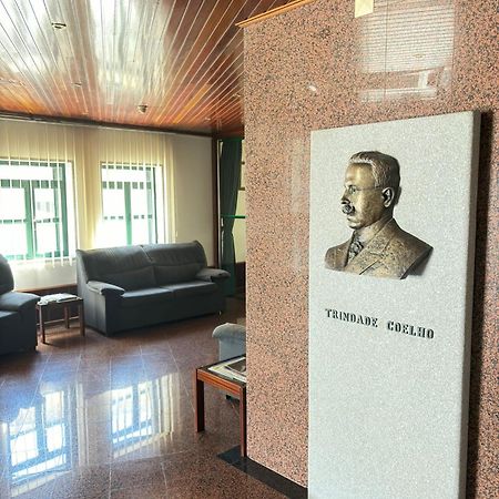 Hotel Trindade Coelho Mogadouro  Zewnętrze zdjęcie