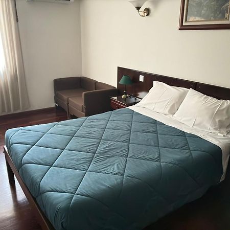 Hotel Trindade Coelho Mogadouro  Zewnętrze zdjęcie